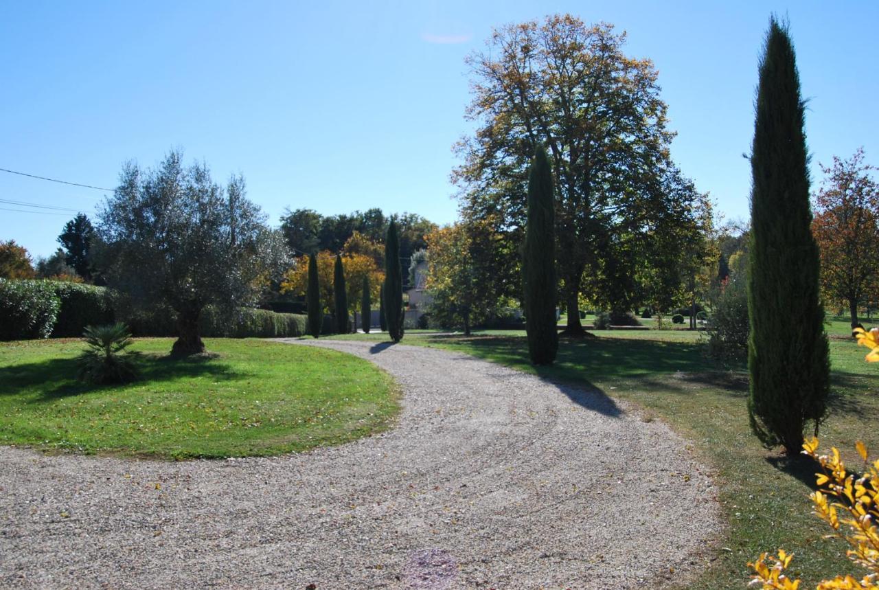 Bed and Breakfast Domaine La Bastide Cleyrac Exterior foto